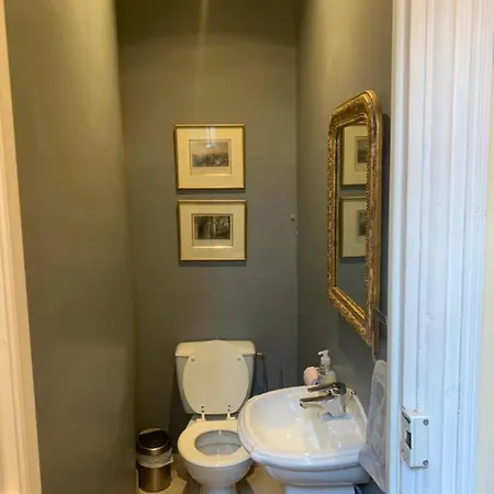Artois Apartment Paris
